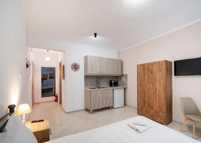 Filippa City Apartments By Imagine Lefkada
